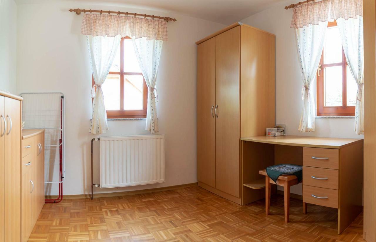 Planinca -Hisa Z Razgledom Apartment Smarje pri Jelsah Bagian luar foto